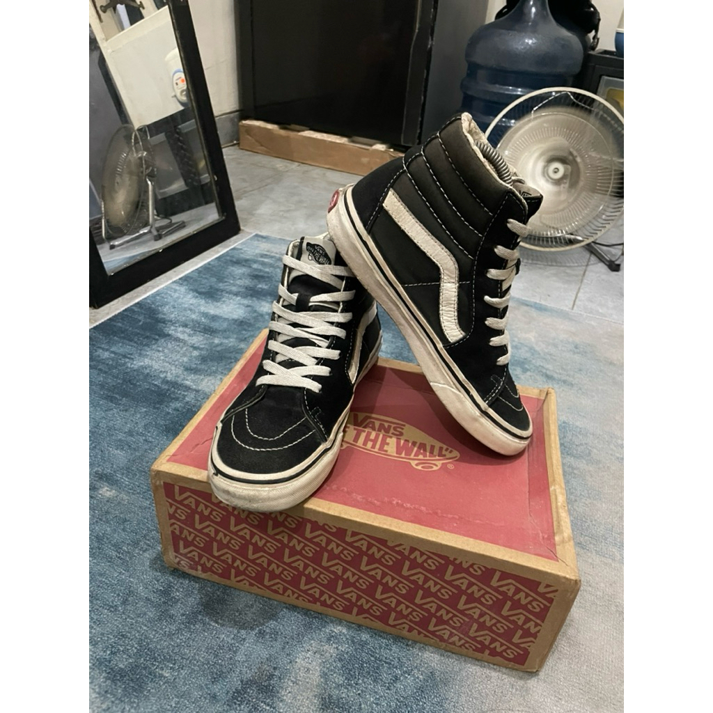 vans sk8hi black white preloved