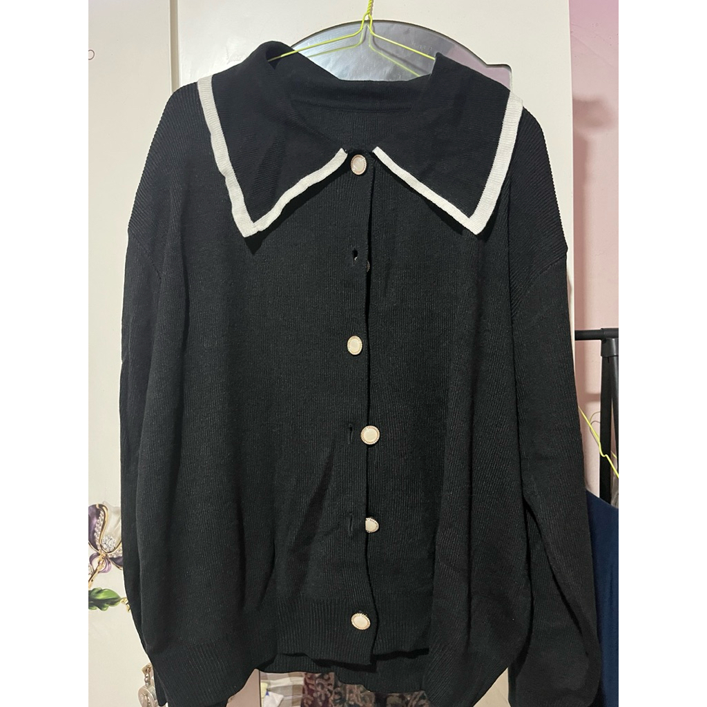 Preloved FAFOR Disha Cardigan Rajut Wanita Stripe Two Tone Korean Style Knitwear