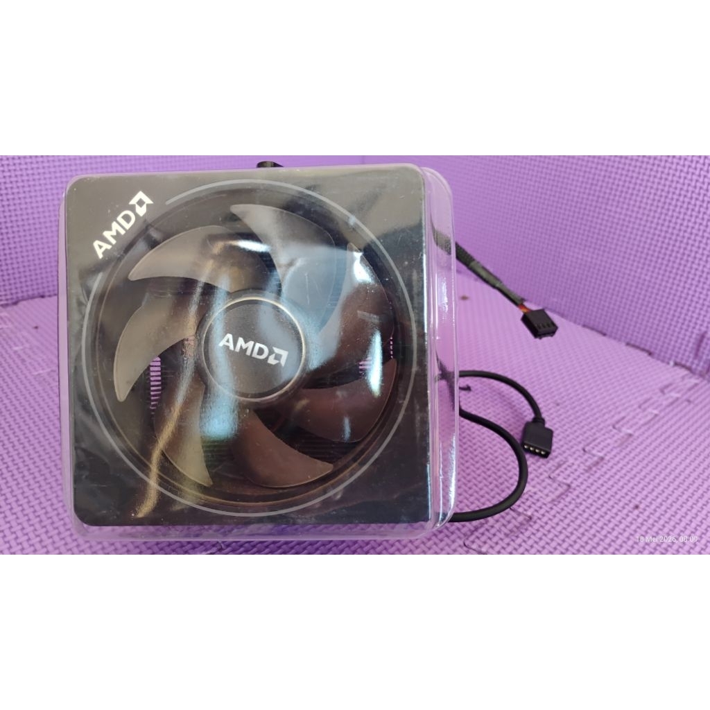 CPU Cooler/HSF AMD Wraith Prism ARGB