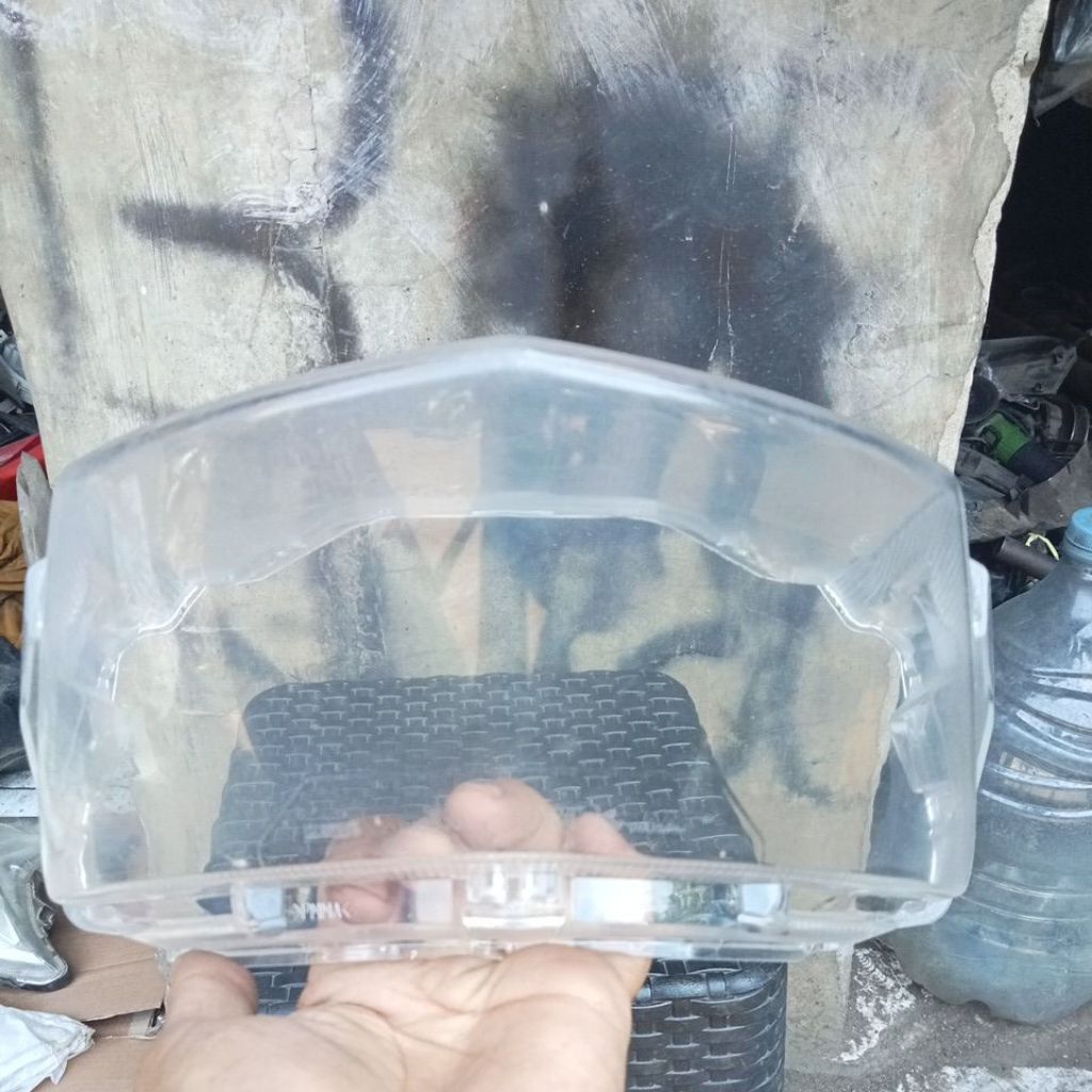 MIKA LAMPU STOP FREEGO 125 ORIGINAL