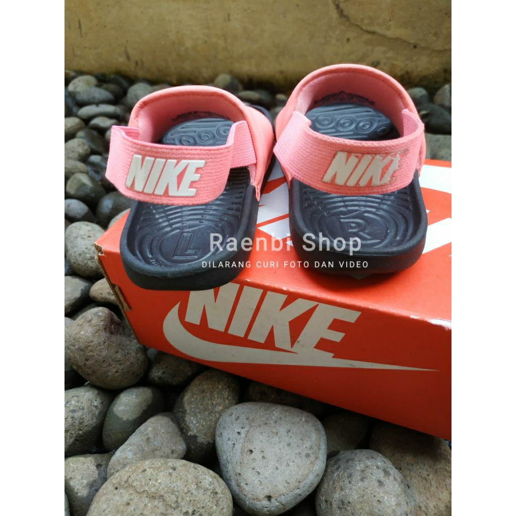 PRELOVED SANDAL NIKE ANAK SIZE 25