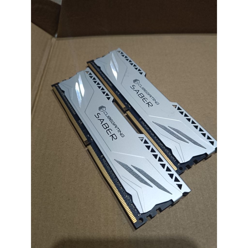 Ram komputer PC Cube Gaming Saber 16 gb ddr4 3200 dual channel ( 8gb x2 )