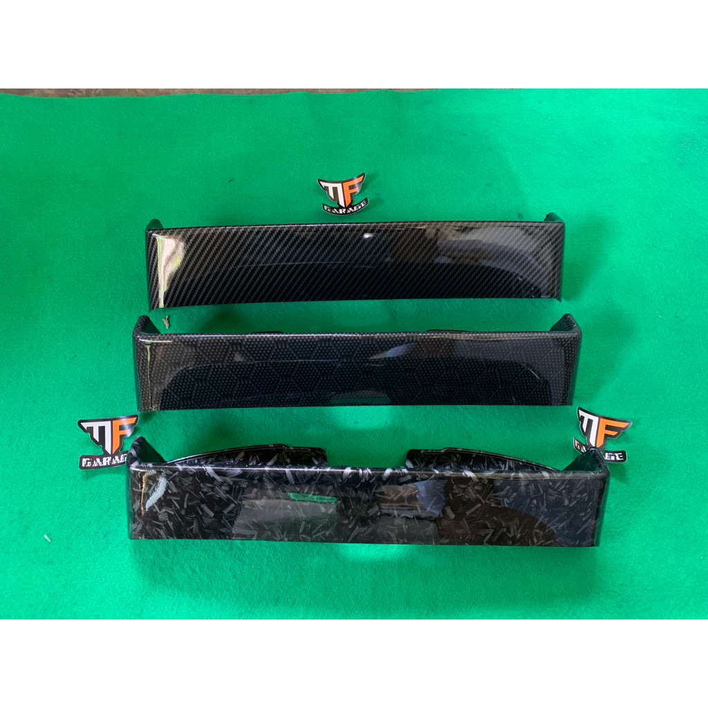TOOLTRAY VESPA PX CARBON Laci depan vespa
