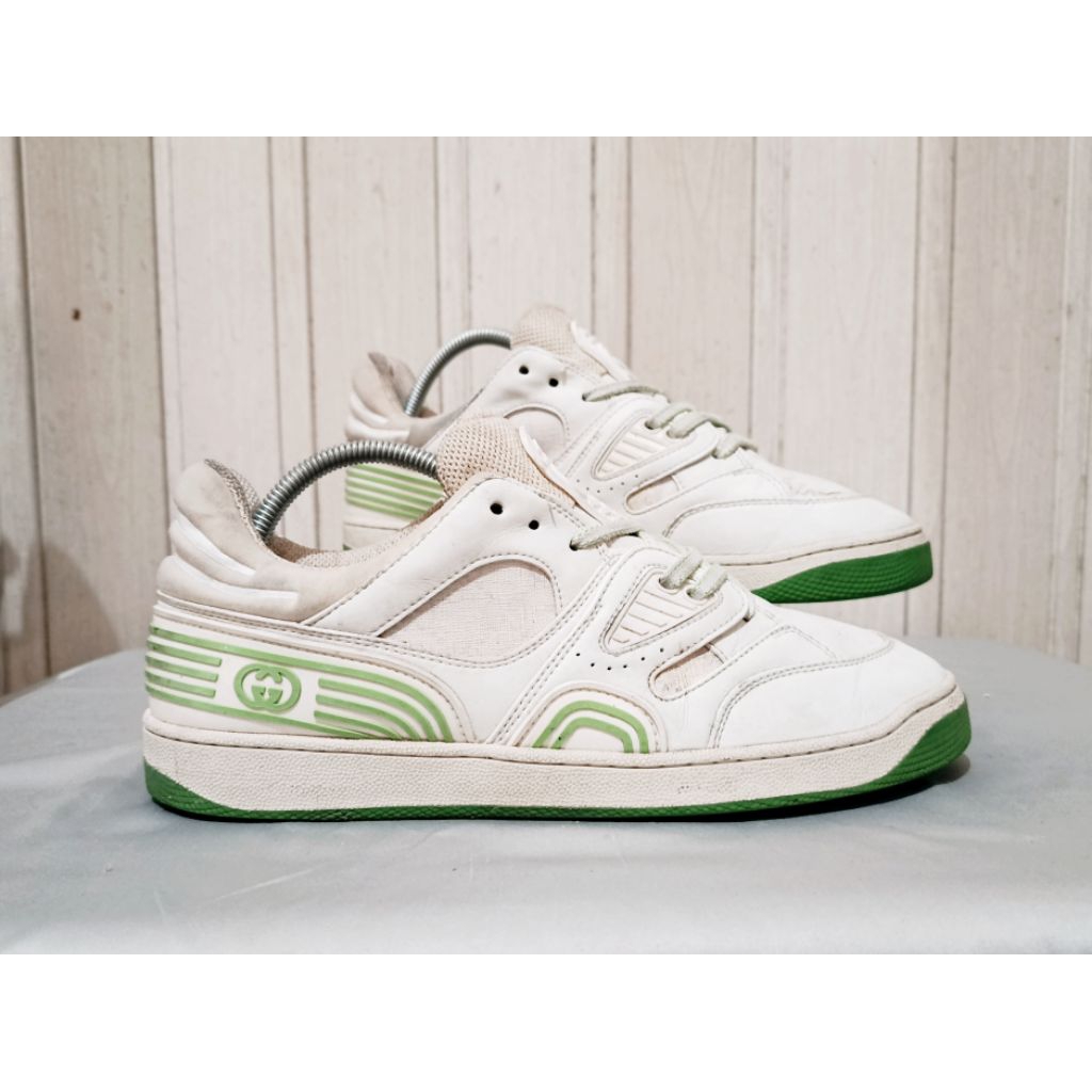 Sepatu Sneakers Trainer Gucci Basket Low