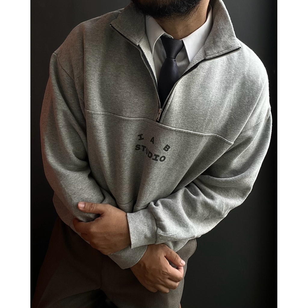 Cewneck Halfzip 100% Cotton Grey by IAB Studio
