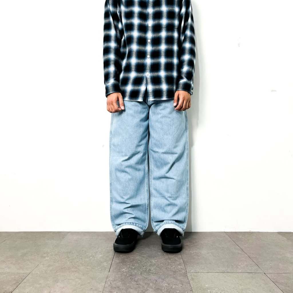 cuanwell - UNQLO LIGHTBLUE WIDE TAPPERED JEANS (KZ11)