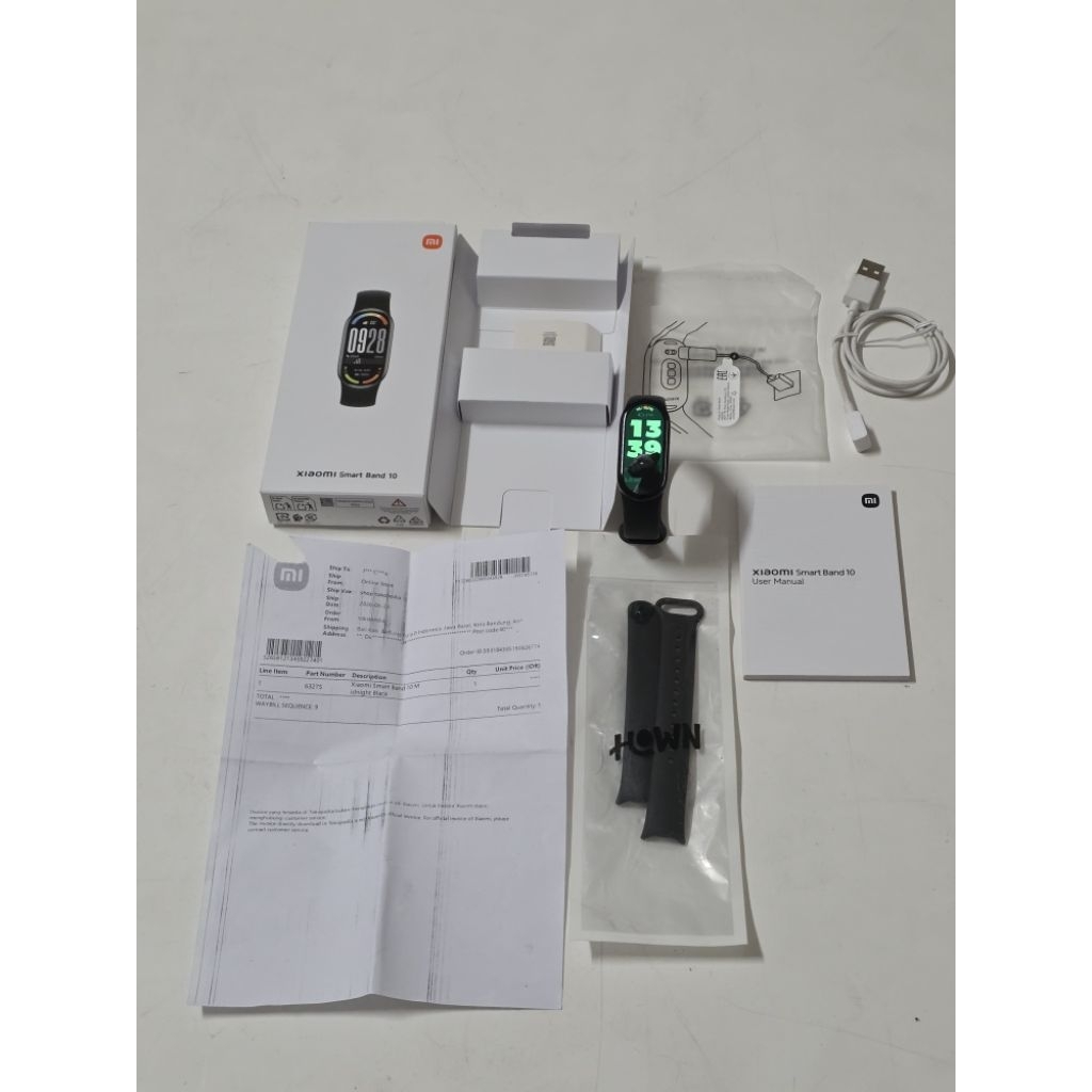 Jam Tangan Xiaomi Smart Band 10 Smart Watch Black Ori Masih Garansi