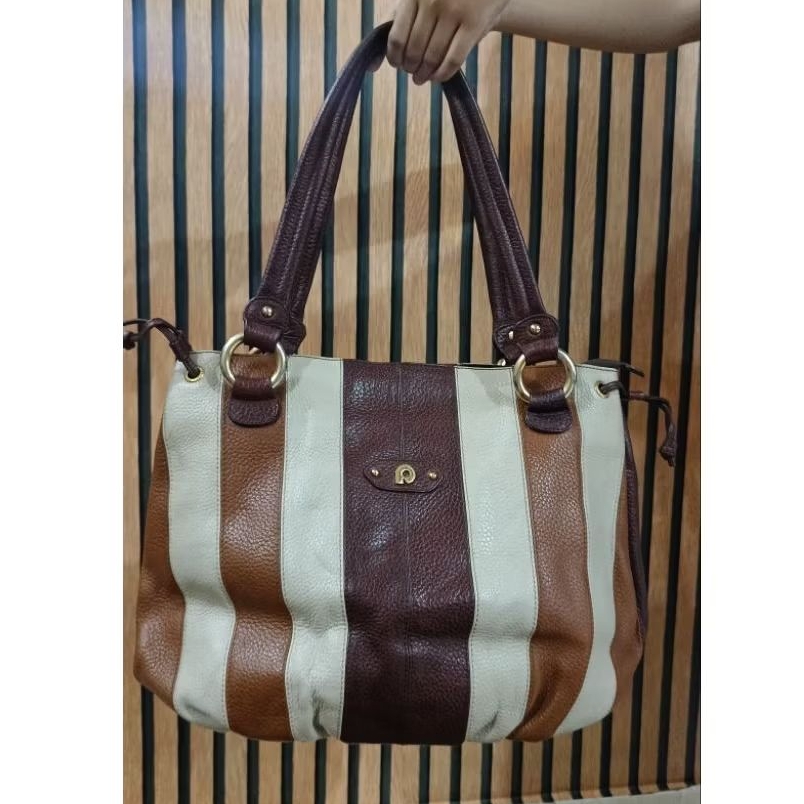 TAS TOTE PAPILLON SEKEN 3 WARNA MULUS