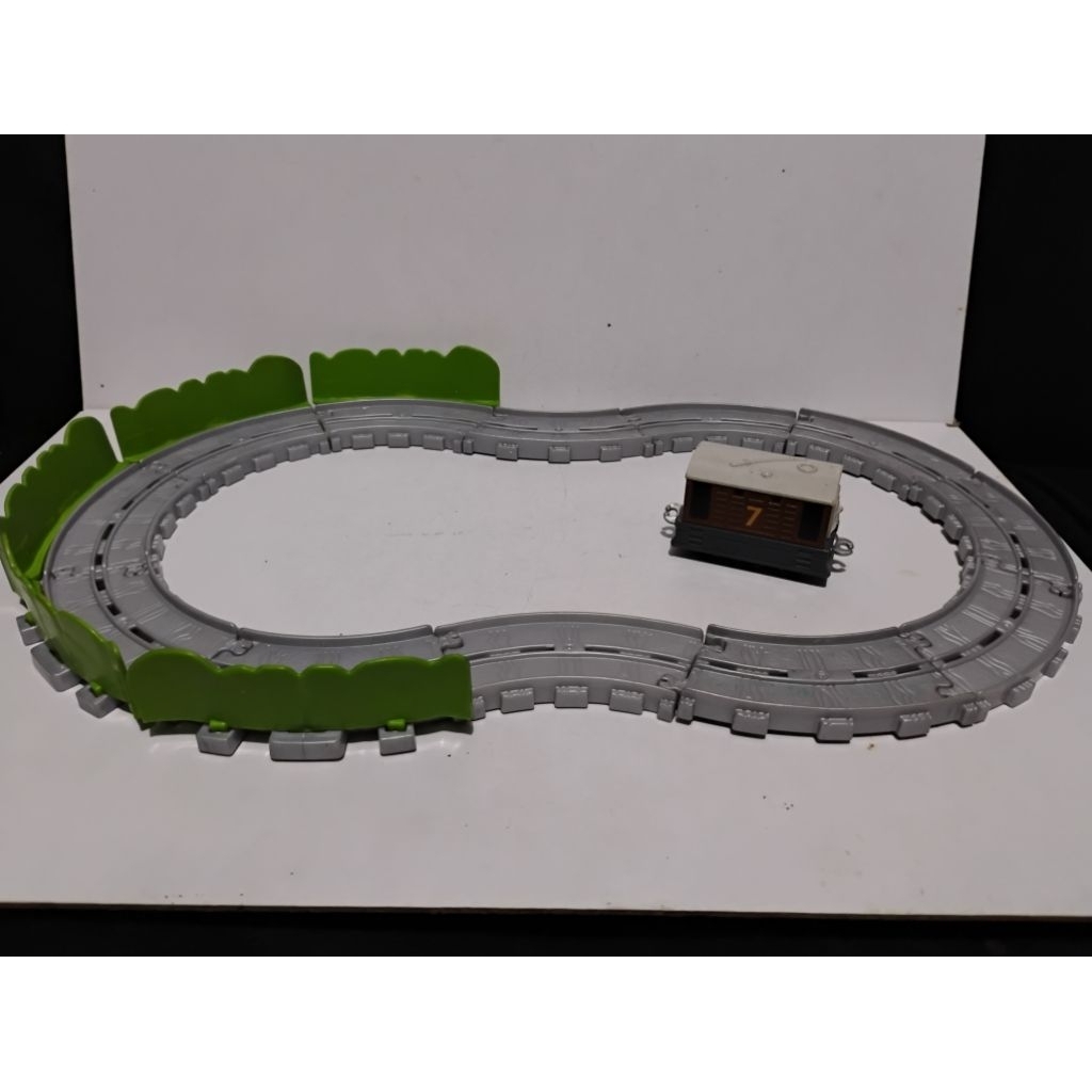 track thomas and Friends lingkaran kecil untuk kereta Thomas besi ori mattel