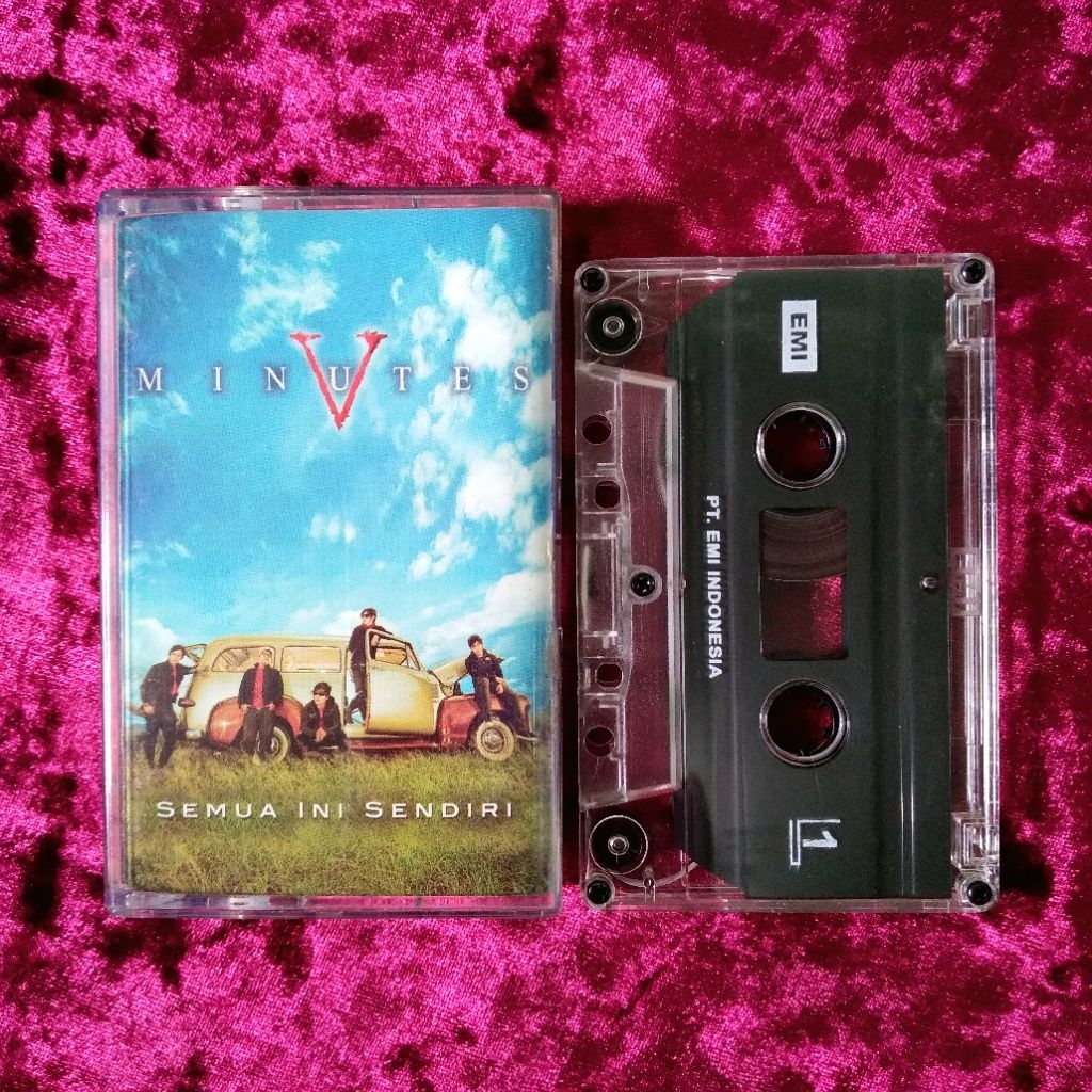 Kaset Five Minutes - Semua Ini Sendiri