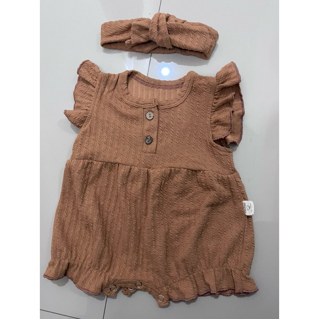 Preloved (free bandana) 0-3bIn JUMPER RUFFLE BASIC BAYI | JUMPSUIT ROMPER BAJU PAKAIAN ANAK