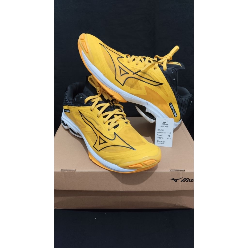 SEPATU VOLLY MIZUNO WAVE LIGHTNING Z7 (ORIGINAL)
