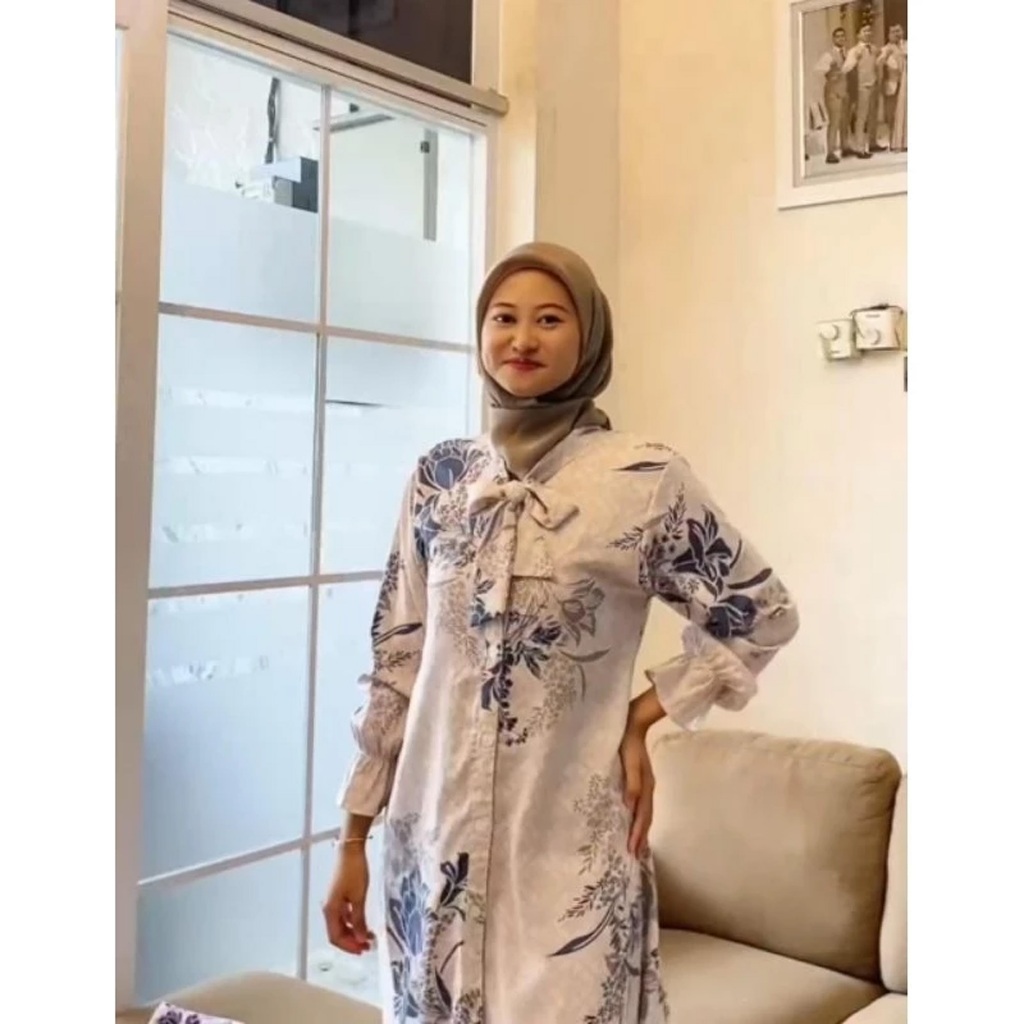 Kain Motif Bunga Lionel Jasmine Chandani – Bahan Premium Elegan untuk Dress & Gamis 1 Meter