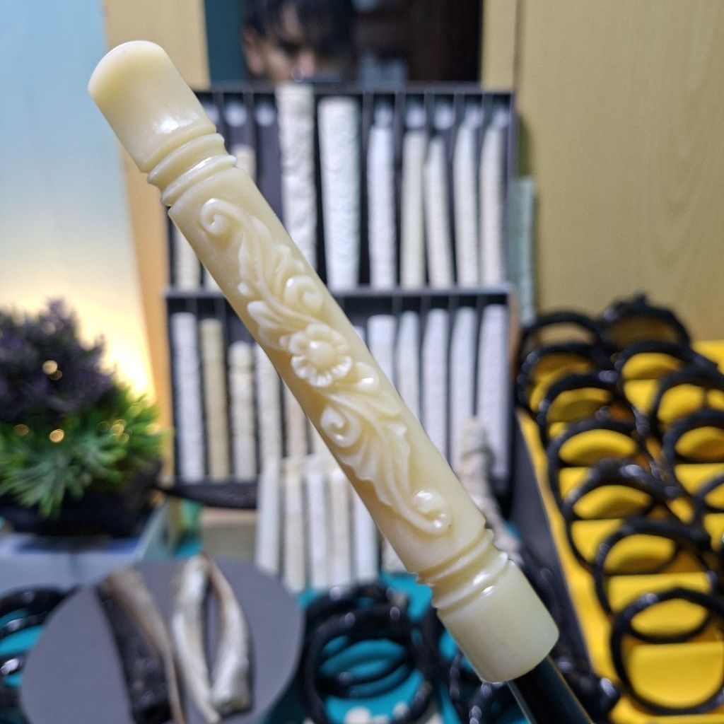once pipa rokok ageman tulsap impor ukiran unik dan menarik panjang 11 cm