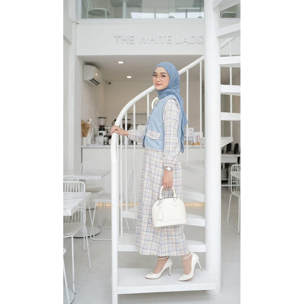 Midi dress katun triset