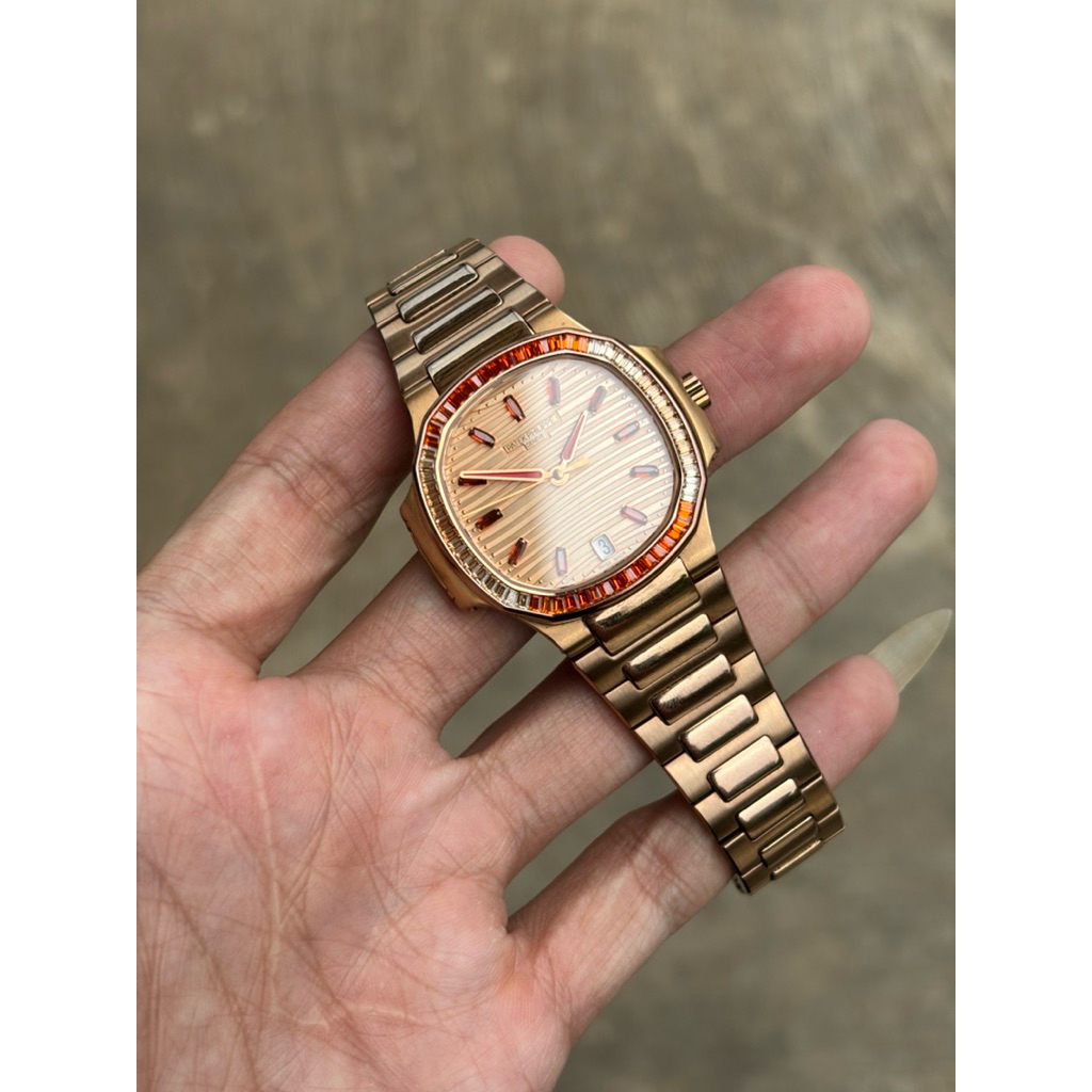 Jam tangan unisex cewek cowok patek philippe Nautilus warna gold mewah