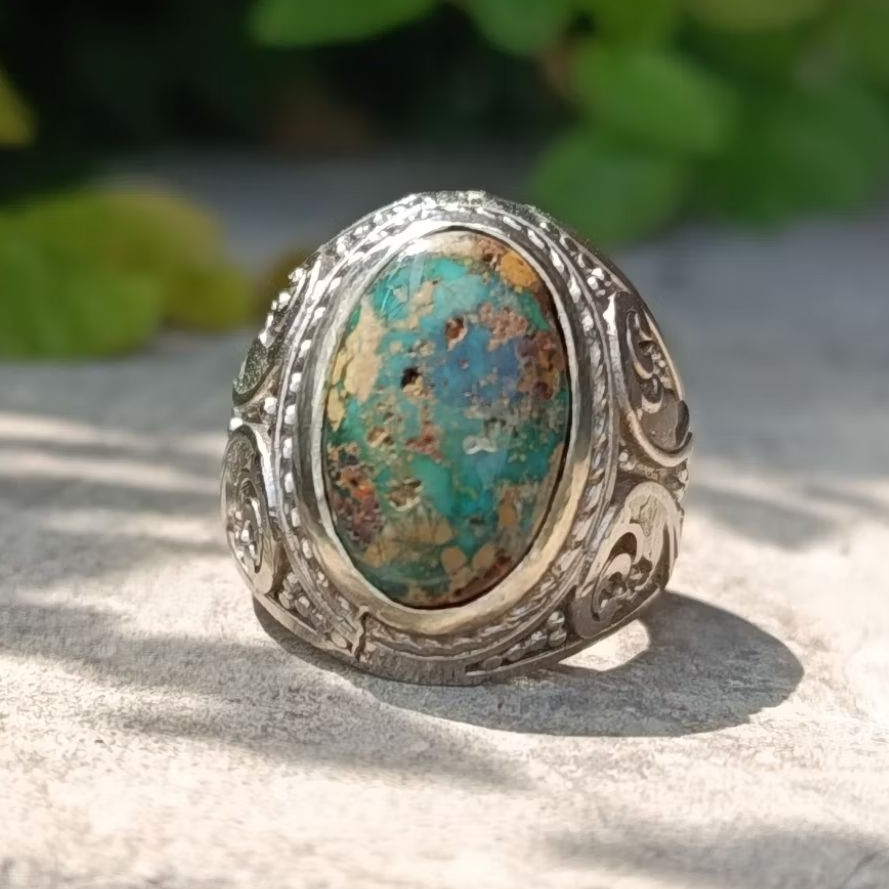 Pirus Persia Hijau Daun Urat Emas Ngerikil