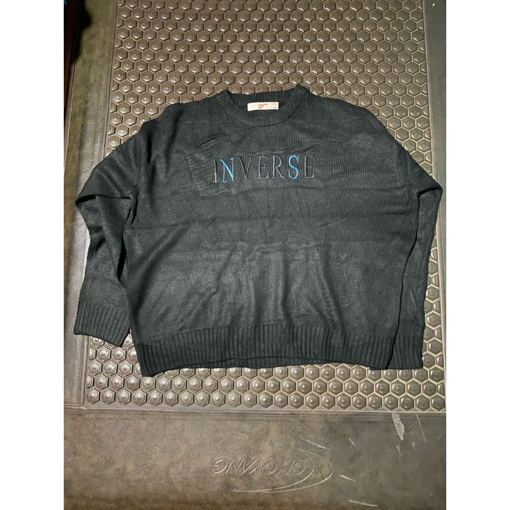 SWEATER CREWNECK RAJUT 8 SECONDS HITAM MEWAH BRANDED