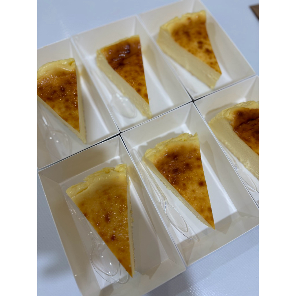 Burnt Cheesecake Slice
