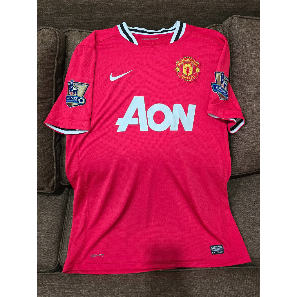 ORIGINAL Jersey MU 2011/2012 Home Shirt with Nameset "GIGGS" + Fullpatch BPL Size L