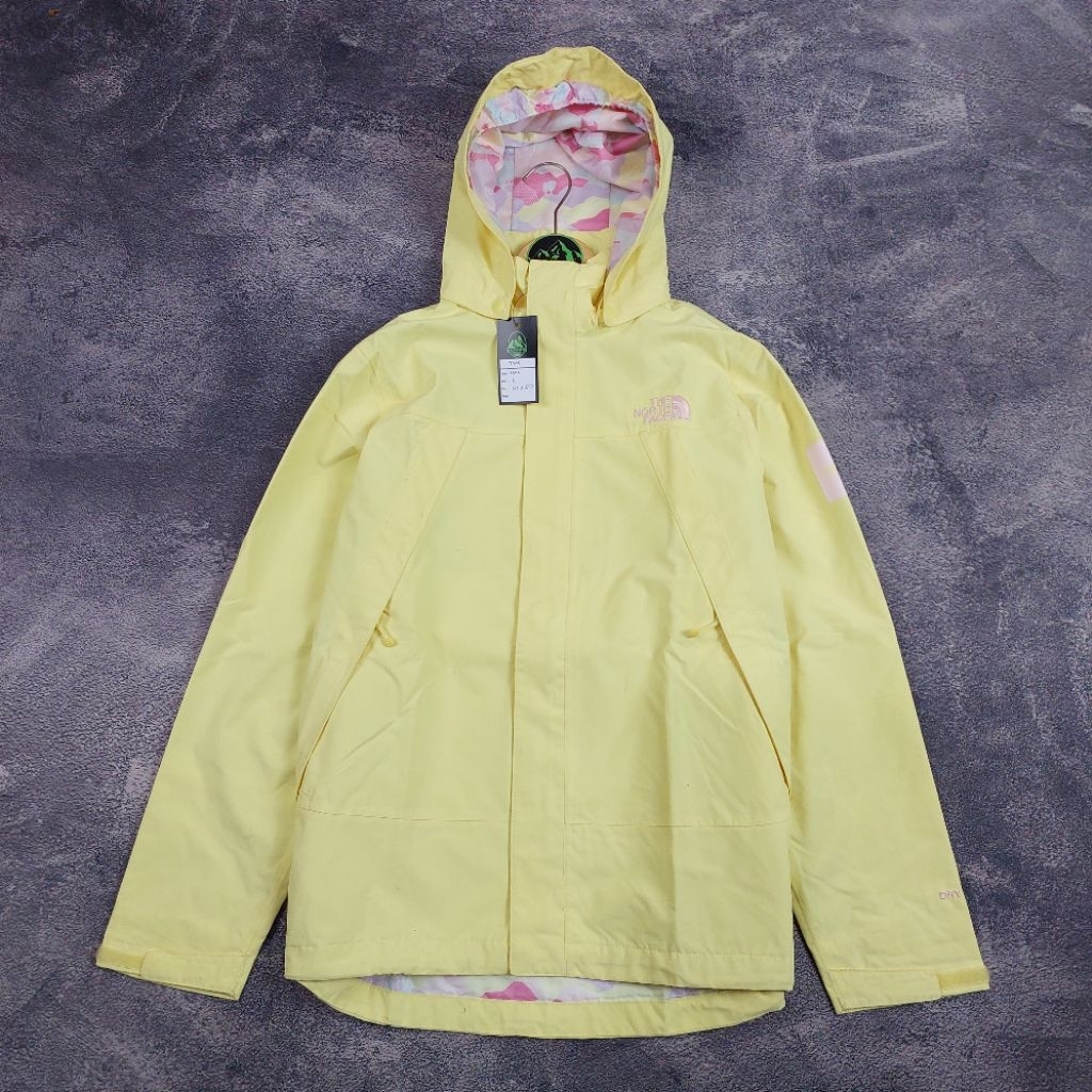 THE NORTH FACE size S - jacket gunung outdoor second original