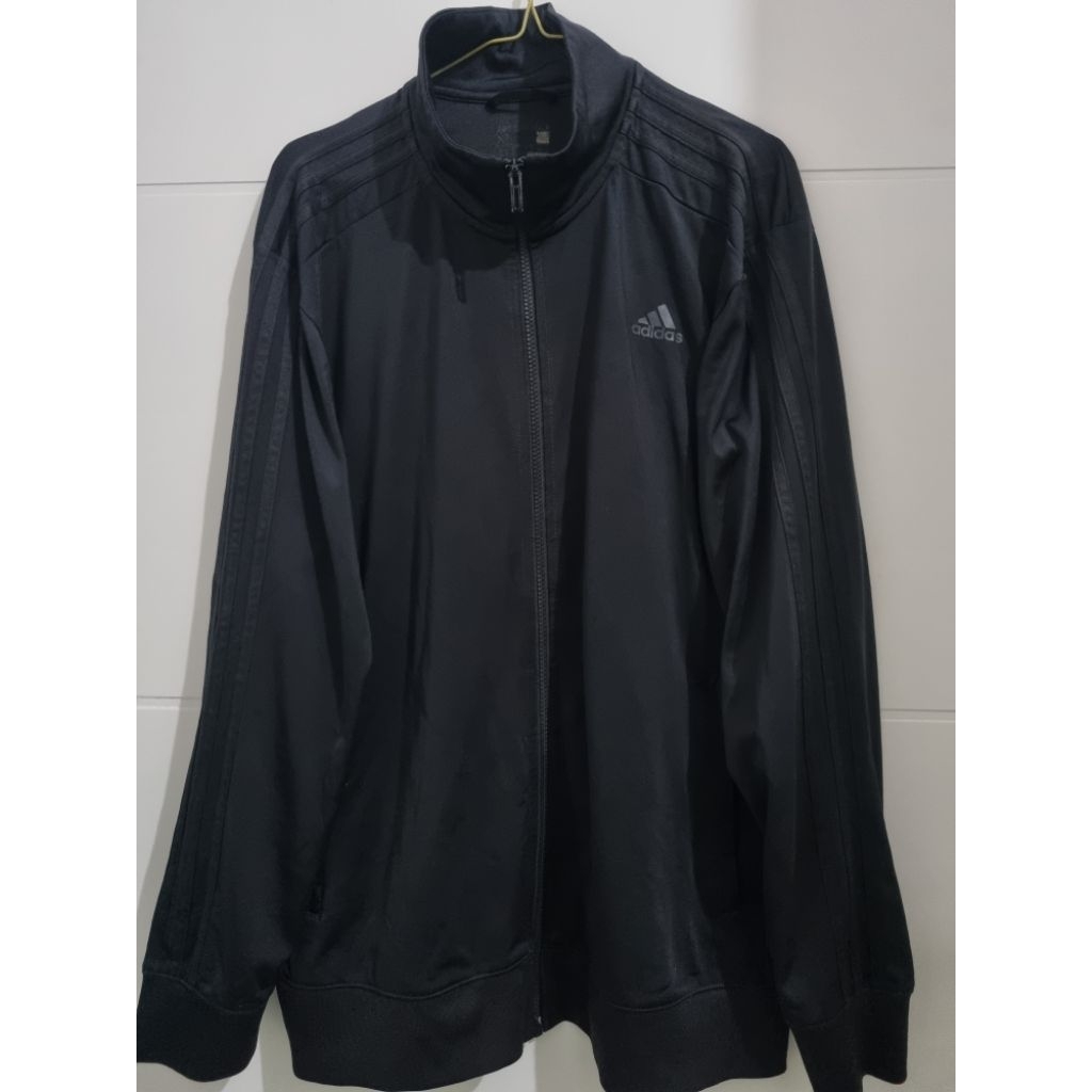 Jaket Tracktop Adidas Essential
