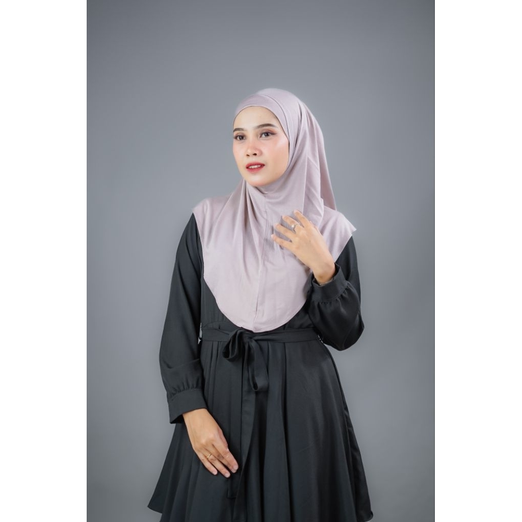 hijab bergo Medina