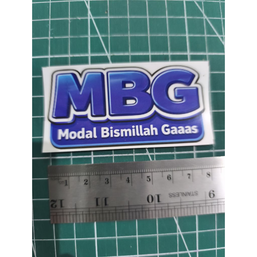 Stiker kata-kata : MBG Modal Bismillah Gaaas, bahan vinyl anti air