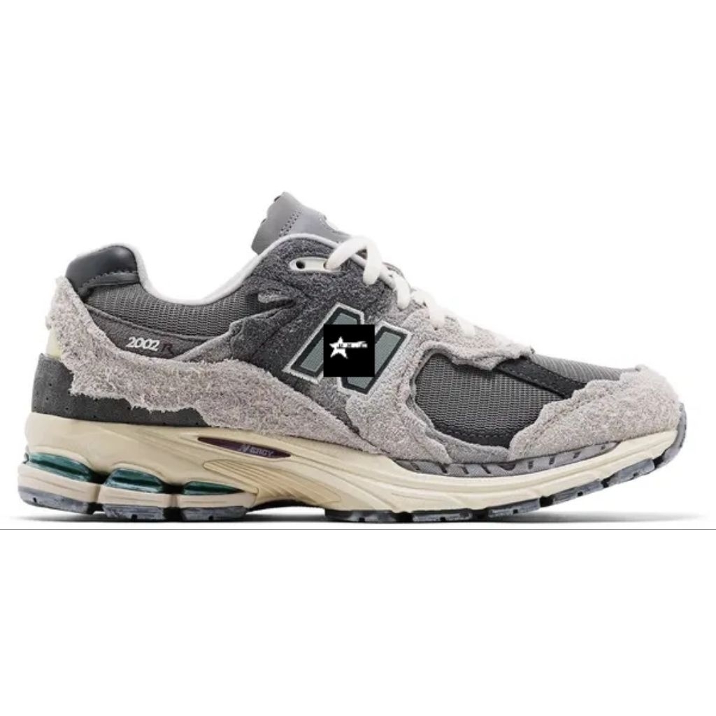Sepatu NB 2002R Rain Cloud