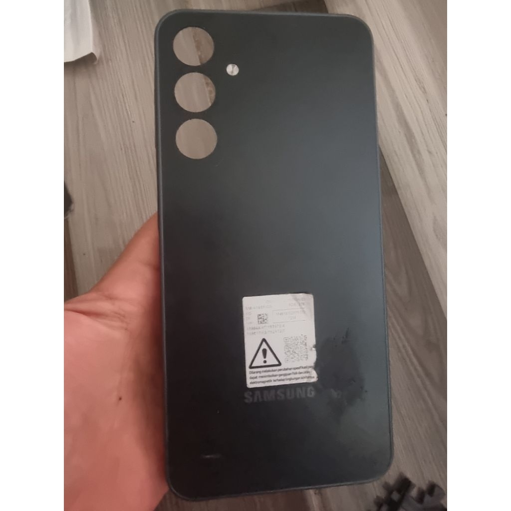 tutup backdoor samsung a16 4G ori copotan hp masih oke