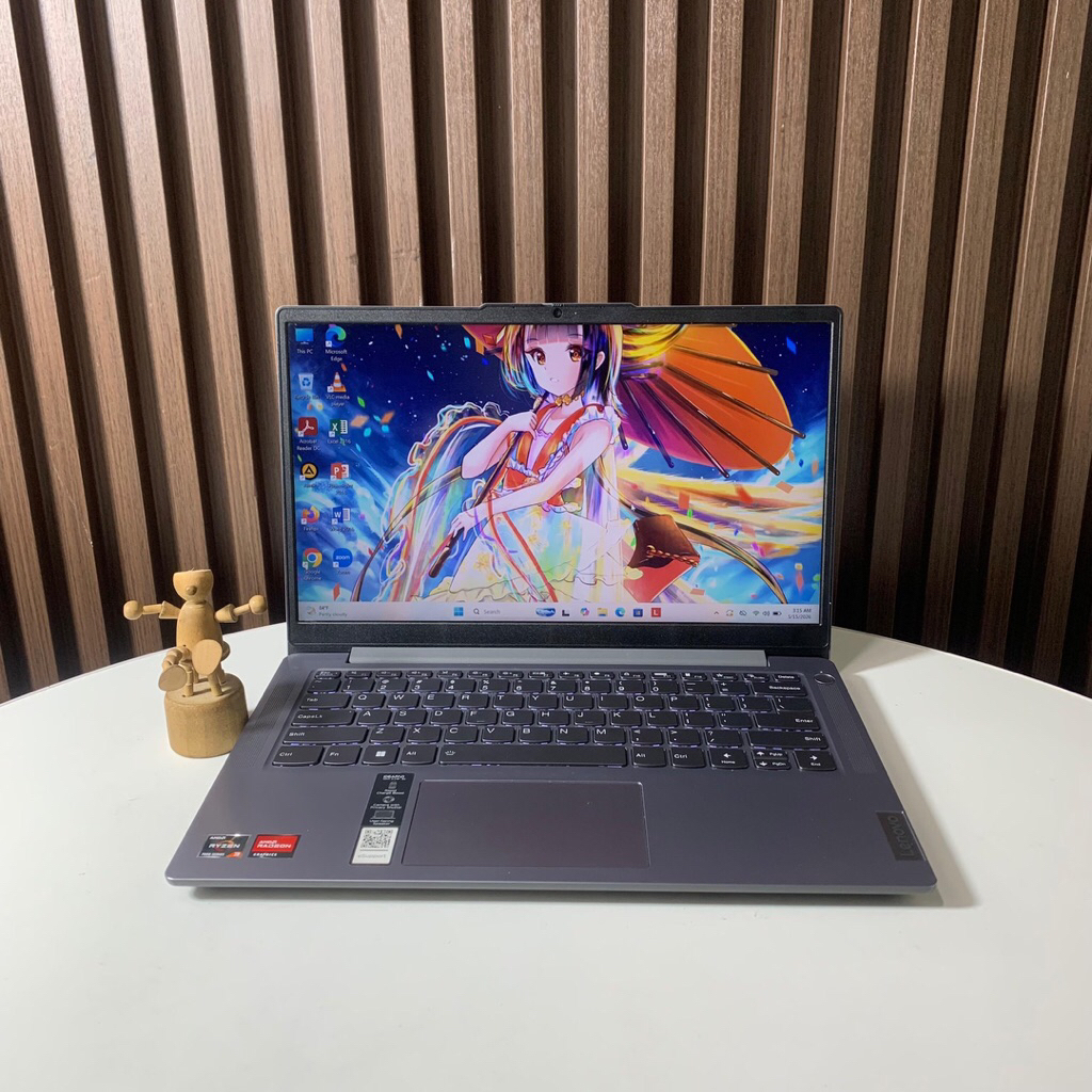 LAPTOP LENOVO IDEAPAD SLIM 3 14AMN8  -SPESIFIKASI PROCESSOR AMD RYZEN 3 7320U 2.40GHZ RAM 8GB DDR5 S