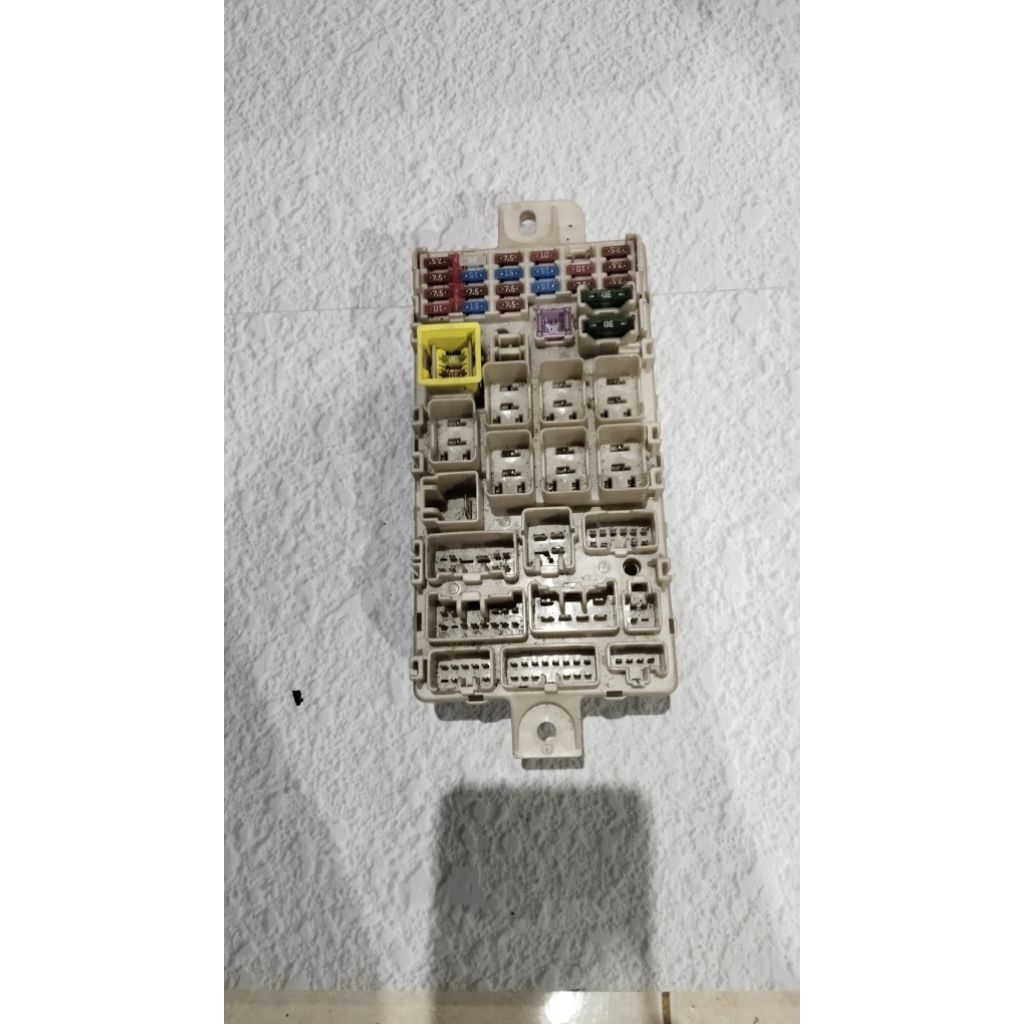 Box sekring fuse box rumah sekring mitsubishi xpander asli