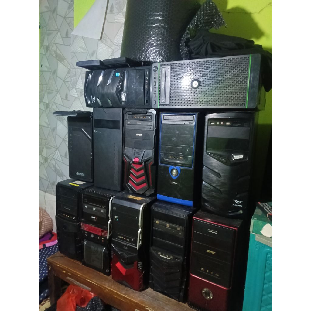 casing komputer bekas