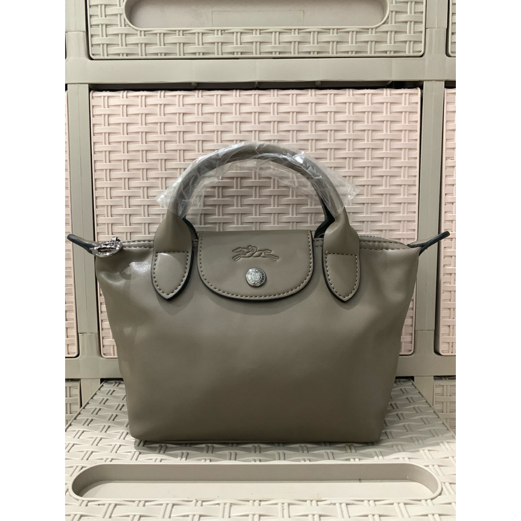 LC CUIR XS TAUPE / LC CUIR SIZE XS WARNA TAUPE / TAS LC CUIR TAUPE / LC CUIR KECIL / TAS WANITA / FA