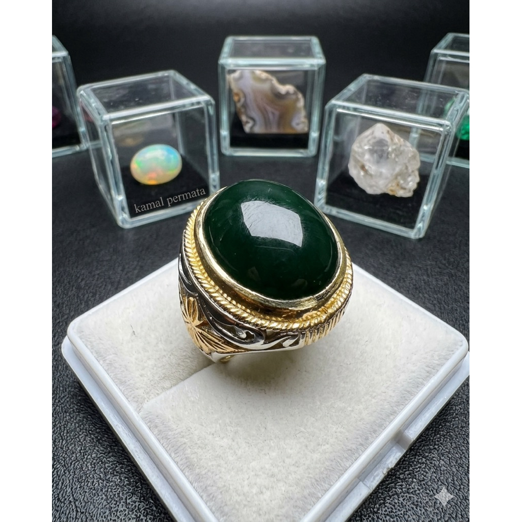 Natural cincin batu Akik Bacan Hijau Botol Giwang