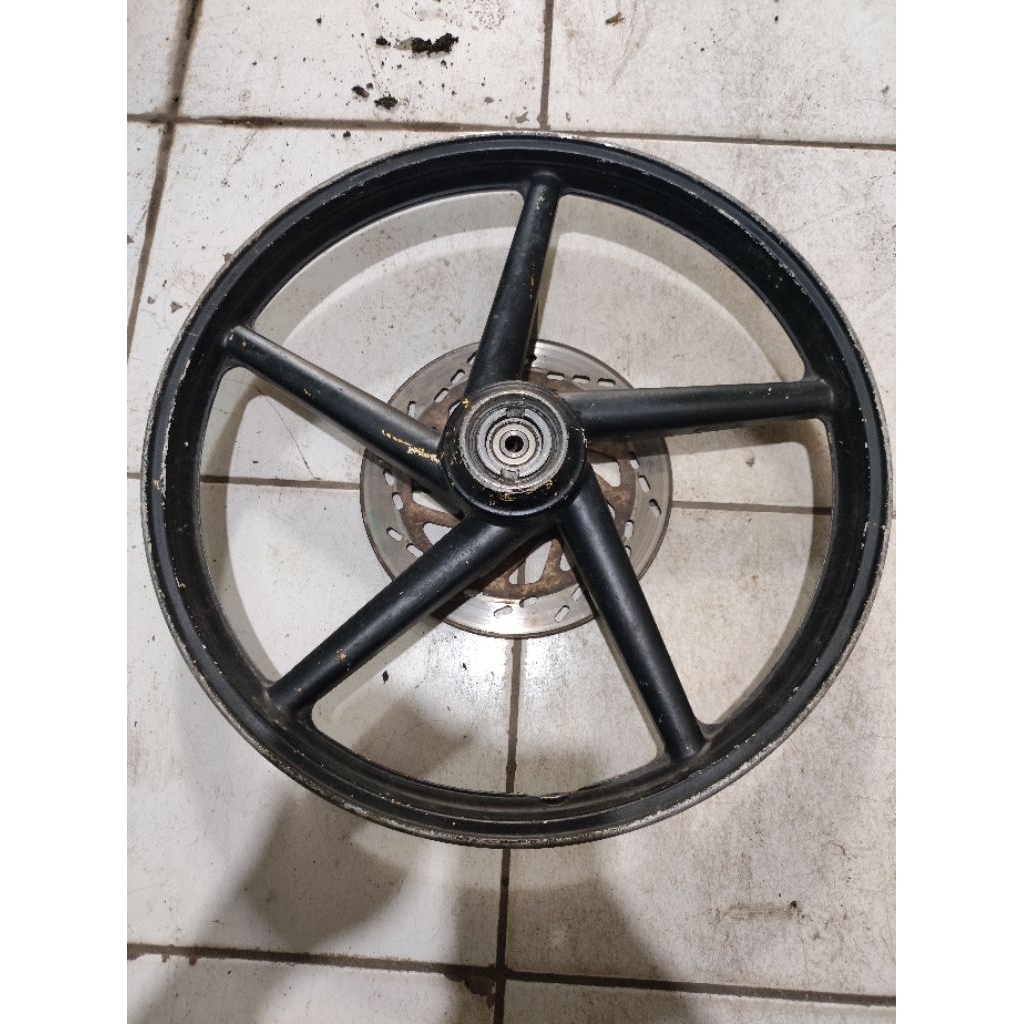 velg velk depan Suzuki smash copotan zigen