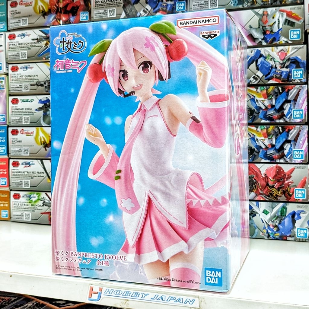 BPEV Banpresto Evolve - Sakura Miku Figure