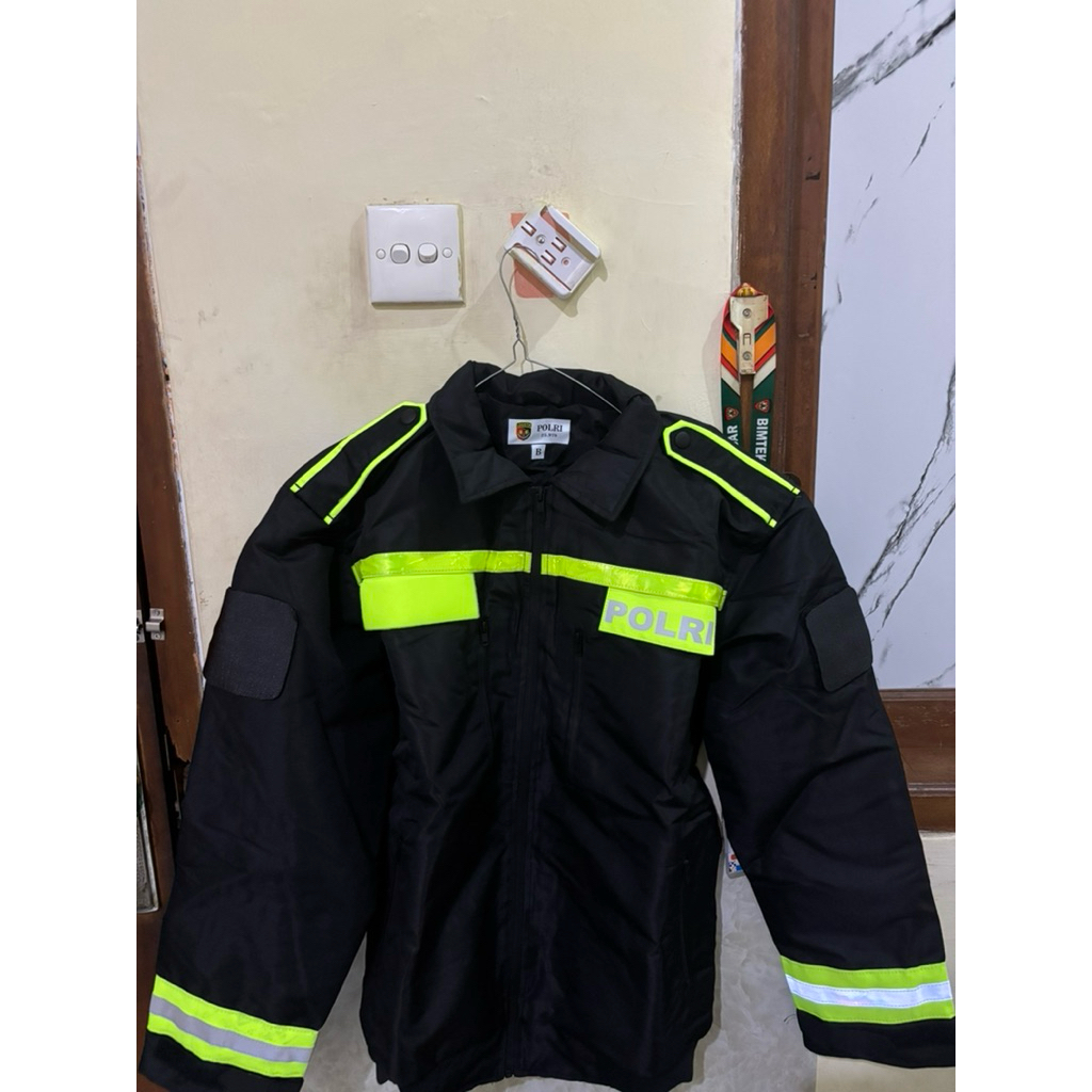 jacket pria jatah Polri Brimob lantas / jacket security damkar dishub polisi tebal