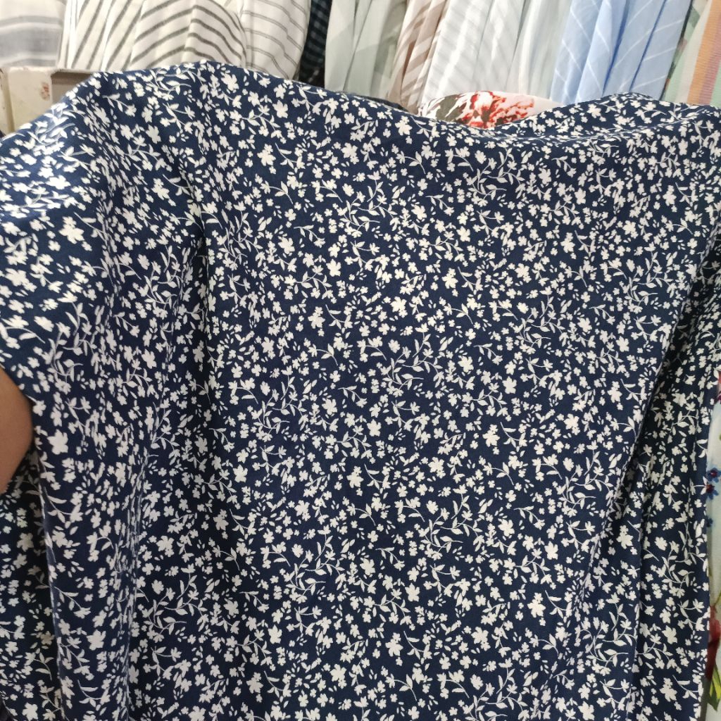 kain katun linen premium - kain katun motif bunga kecil - kain katun linen terbaru - kain katun bess