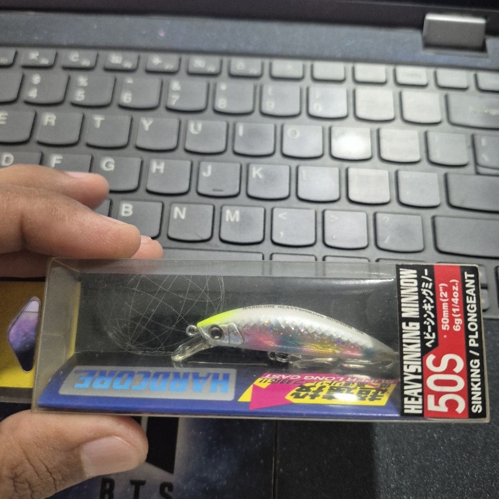 Duel Heavy sinking minnow 50 s
