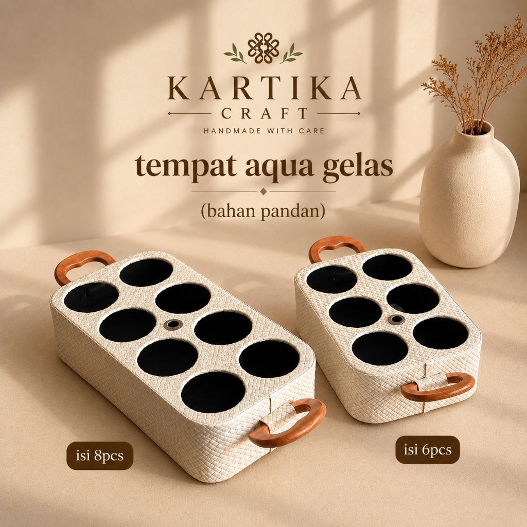 Tempat Aqua pandan pegangan kayu/ Tempat aqua gelas gagang kayu