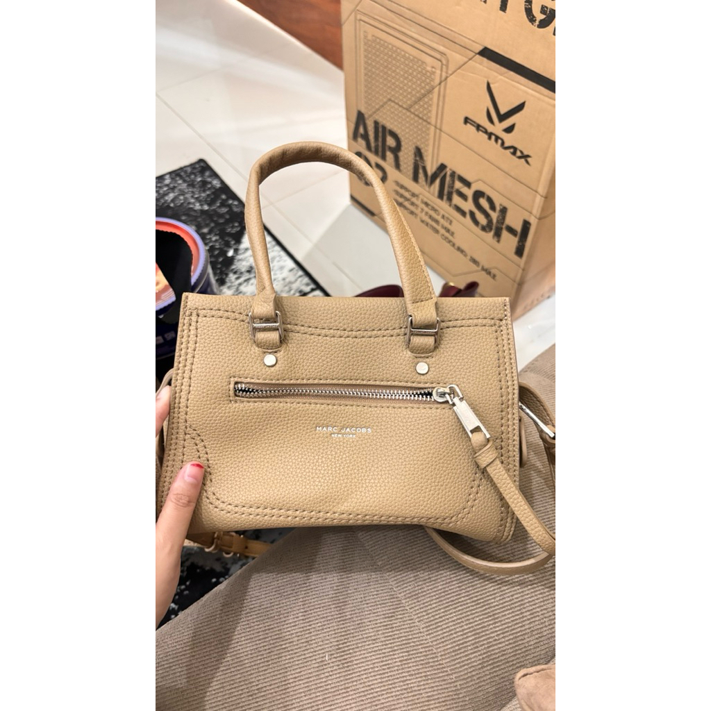 PRELOVED MARC JACOBS