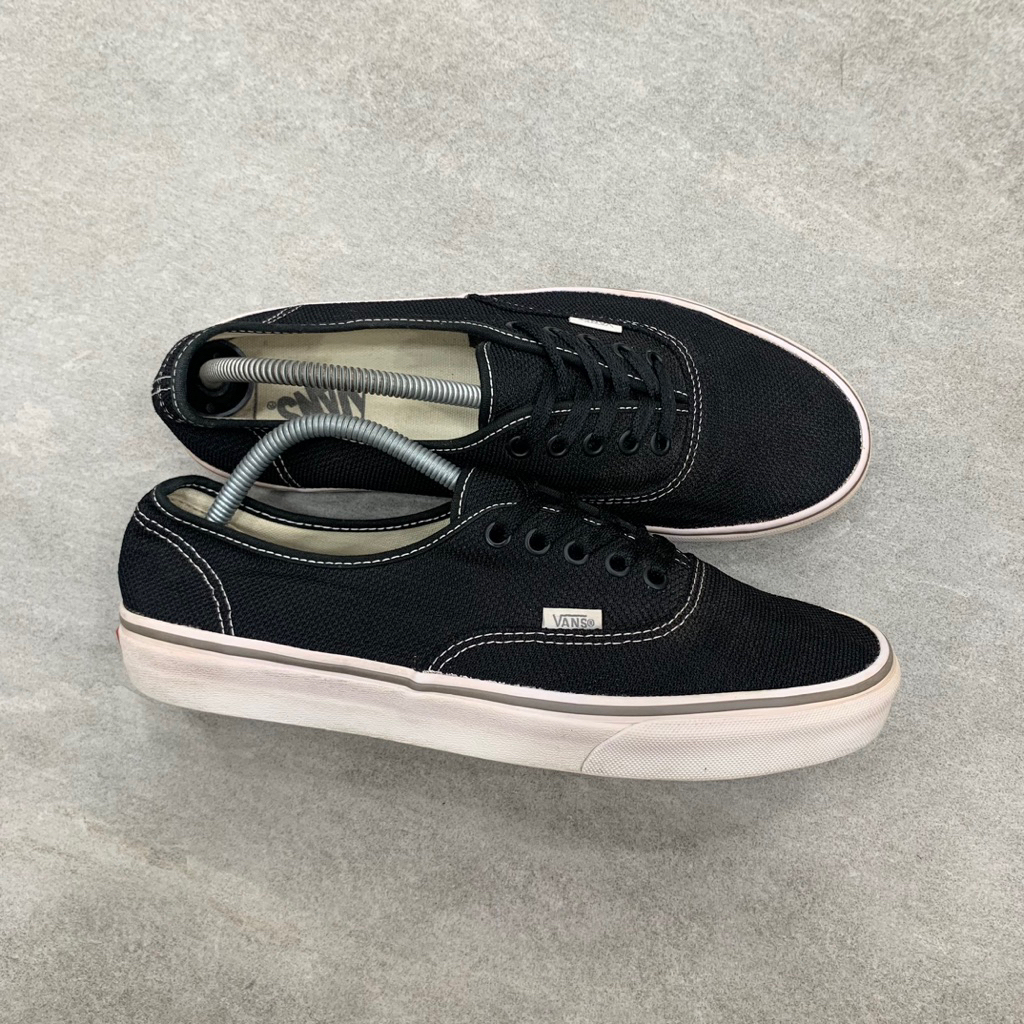 Vans Authentic Black