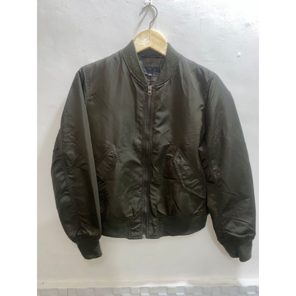 Jaket Bomber Uniqlo MA-1 Blouson Original - Khaki Green - Size L