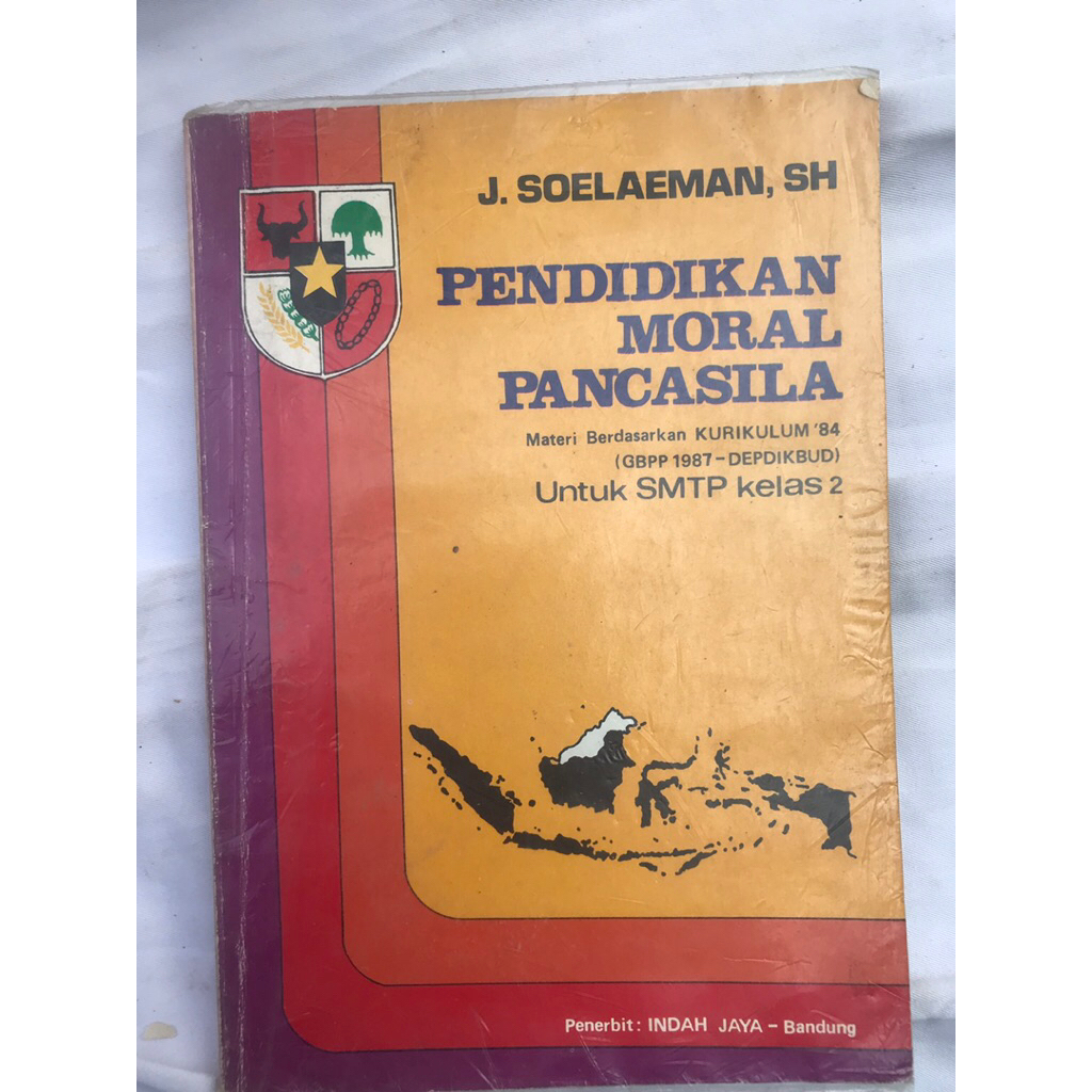 Pendidikan Moral Pancasila untuk SMTP