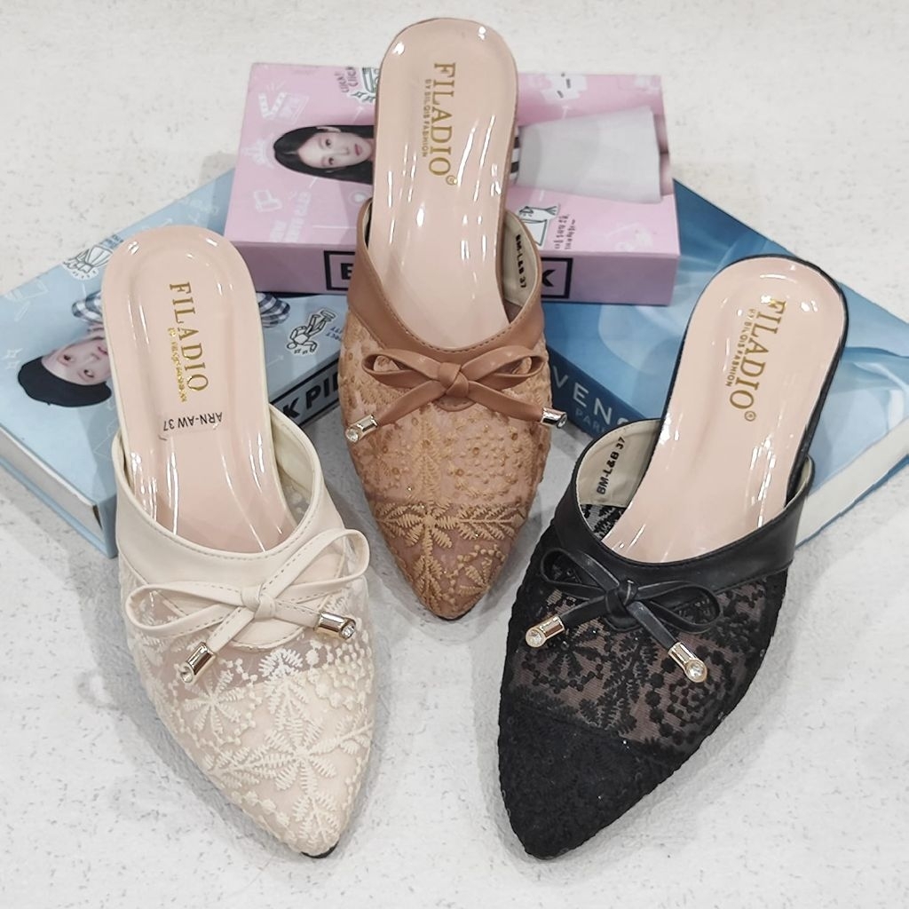 SANDAL WANITA KEKINIAN HEELS 3 CM BRUKAT