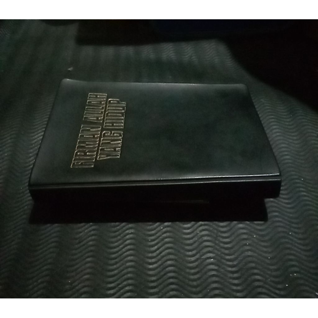 Buku FIRMAN ALLAH YANG HIDUP - Perjanjian Baru Dalam Bahasa Sehari - hari - Terbitan KALAMMM HIDUP B