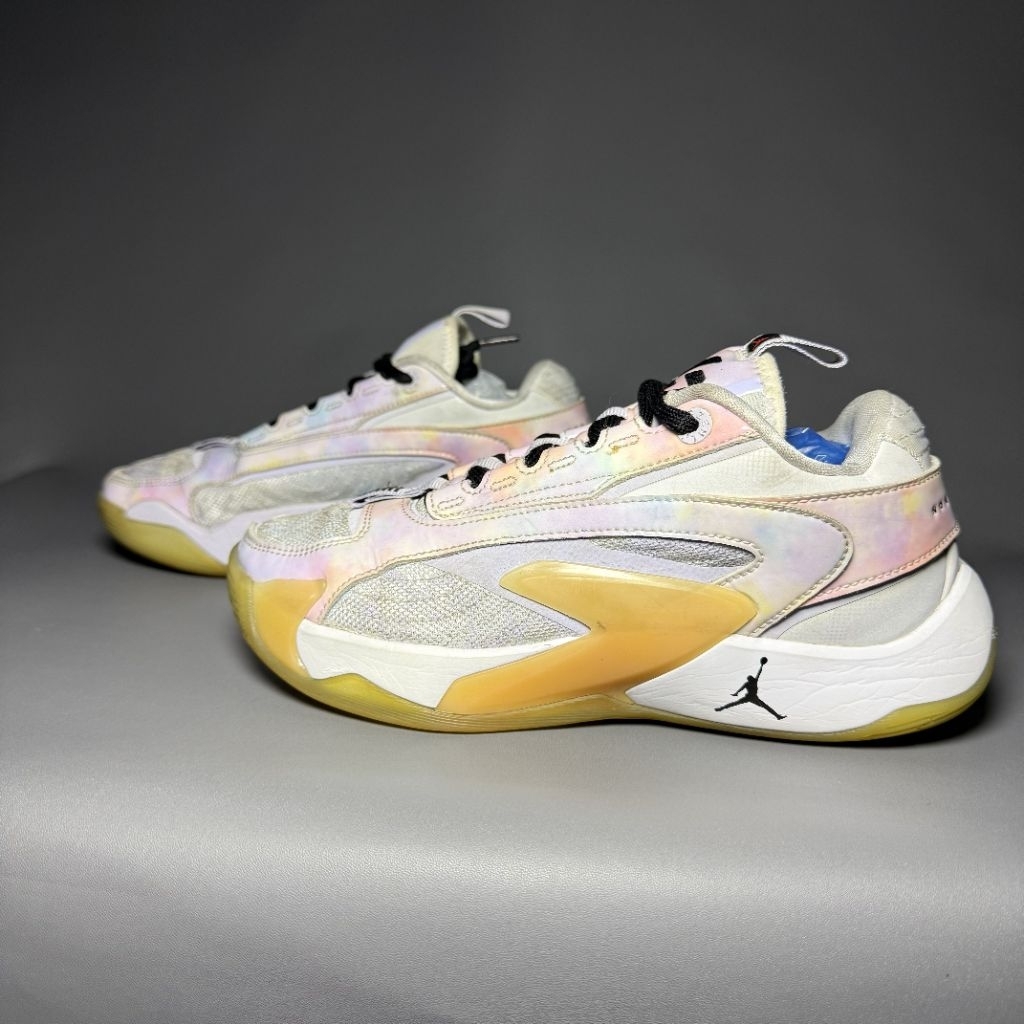sepatu basket voli second luka 2 size 38,5 insol 24