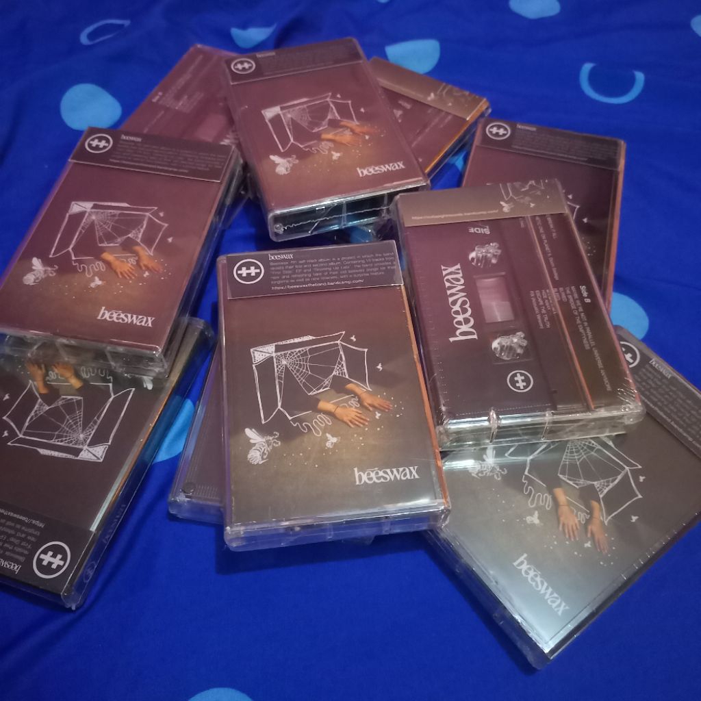 Kaset BEESWAX - BEESWAX