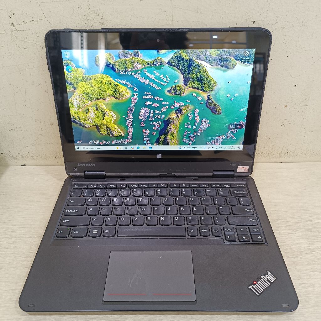 Lenovo Thinkpad yoga 11e (2018) Intel core M 5Y10C Ram 4/128 SSD (3UGA8)